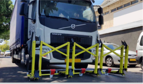 MVB 3XL Fahrzeugsperre vor LKW